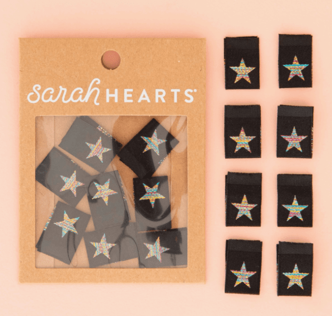 Étiquettes à coudre - étoiles irisées fond noir