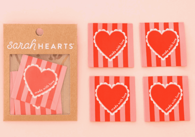 Étiquettes à coudre - Grand cœur rouge