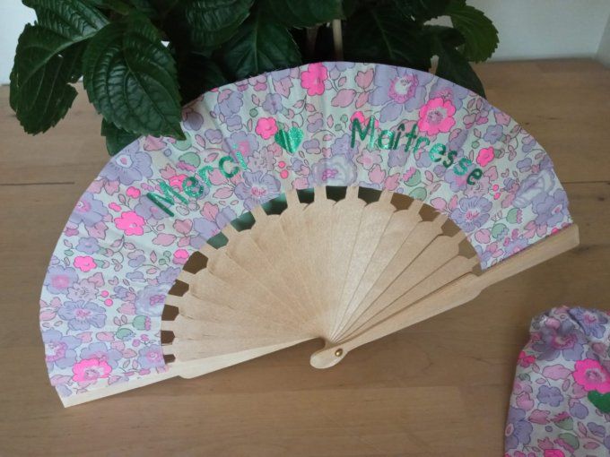Atelier Merci Maîtresse - Samedi 14 juin de 10h30 à 11h45 ou Mercredi 25 juin de 16h30 à 17h45 
