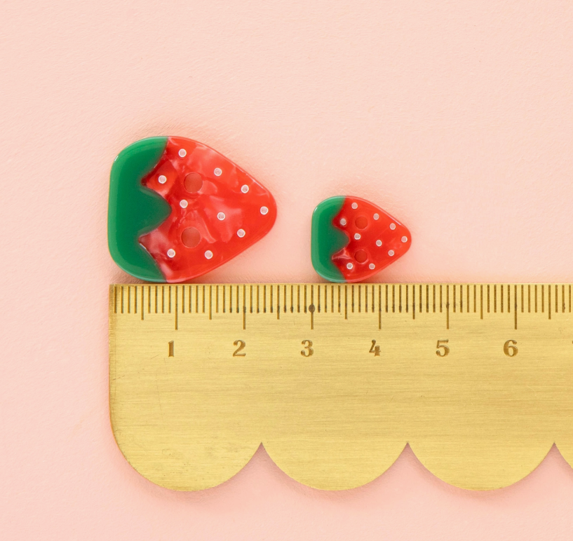boutons fraise grand sarah hearts boutons fraise grand sarah hearts